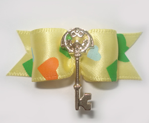 #1316 - 5/8" Dog Bow - Special Key to My Heart