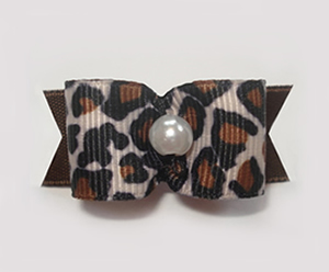 #1604 - 5/8" Dog Bow - Exotic Leopard Print, Faux Pearl