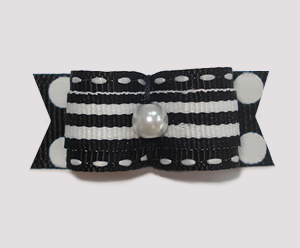 #1815 - 5/8" Dog Bow - Uptown Chic, Stripes w/Bold Dots, Pearl