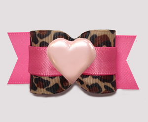 #A7527 - 7/8" Dog Bow - Gorgeous Leopard Print w/Pink Sweetheart